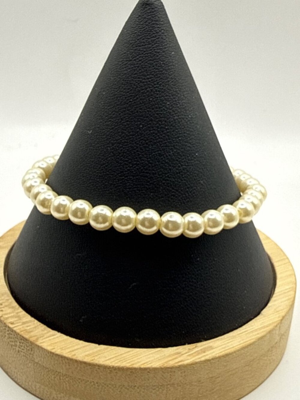Vintage Faux Pearl Beaded Stretch Bracelet Coquette Balletcore Aesthetic